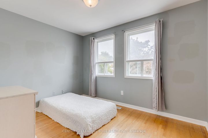 Photo 14 at 115 SIMONSTON Boulevard, German Mills, Markham