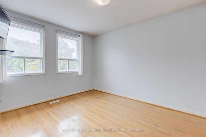 Photo 16 at 115 SIMONSTON Boulevard, German Mills, Markham