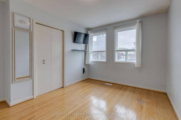 Photo 17 at 115 SIMONSTON Boulevard, German Mills, Markham
