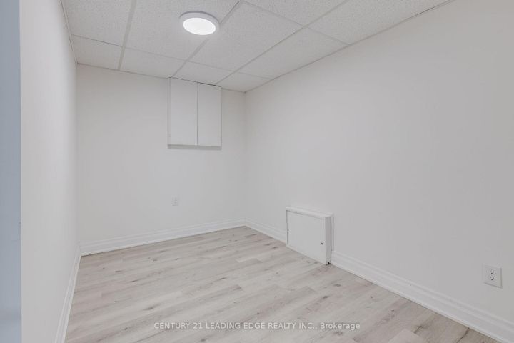 Photo 26 at 115 SIMONSTON Boulevard, German Mills, Markham