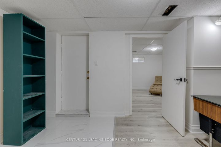 Photo 31 at 115 SIMONSTON Boulevard, German Mills, Markham