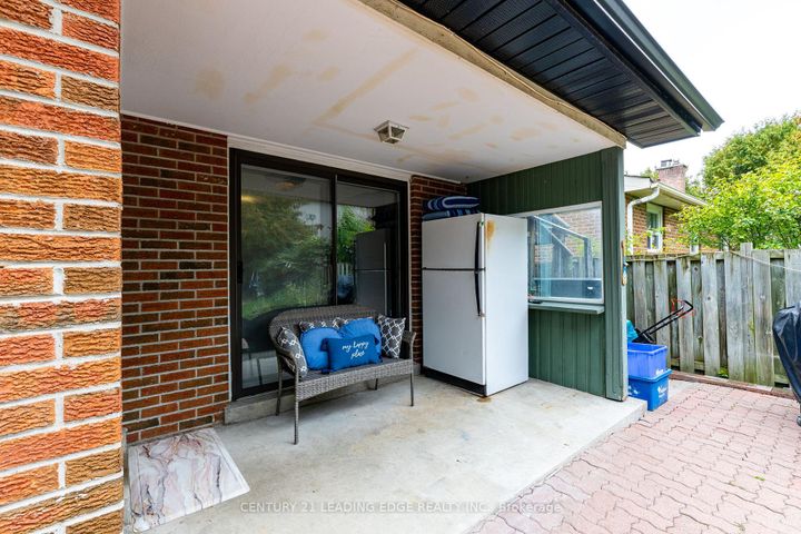 Photo 36 at 115 SIMONSTON Boulevard, German Mills, Markham