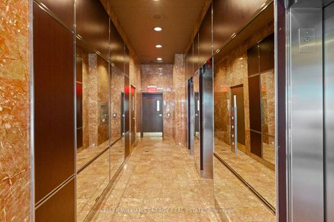 Photo 3 at 704 - 270 Queens Quay W, Waterfront Communities C1, Toronto