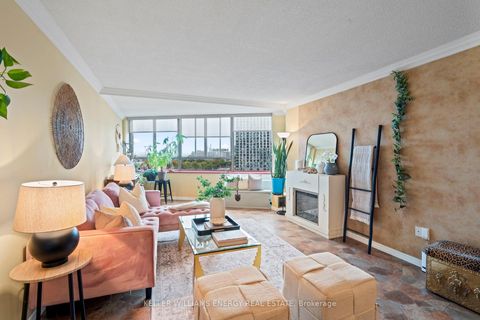 Photo 5 at 704 - 270 Queens Quay W, Waterfront Communities C1, Toronto
