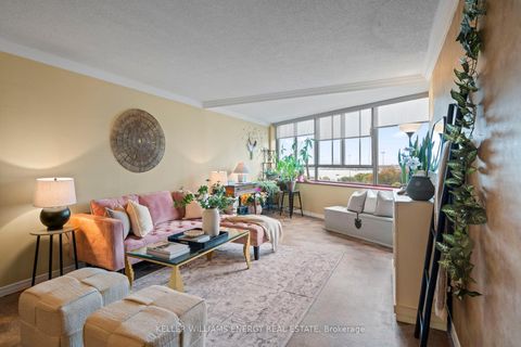 Photo 7 at 704 - 270 Queens Quay W, Waterfront Communities C1, Toronto