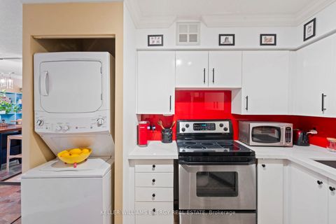 Photo 19 at 704 - 270 Queens Quay W, Waterfront Communities C1, Toronto