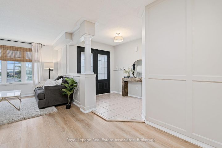 Photo 5 at 17 Snowberry Crescent, Georgetown, Halton Hills