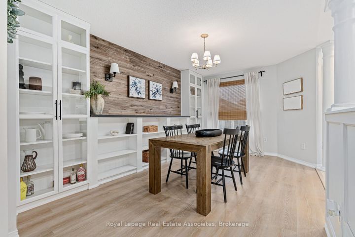 Photo 10 at 17 Snowberry Crescent, Georgetown, Halton Hills