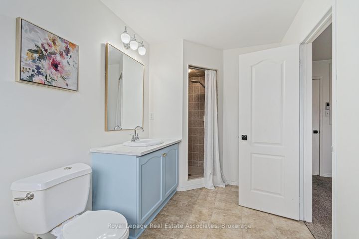 Photo 22 at 17 Snowberry Crescent, Georgetown, Halton Hills