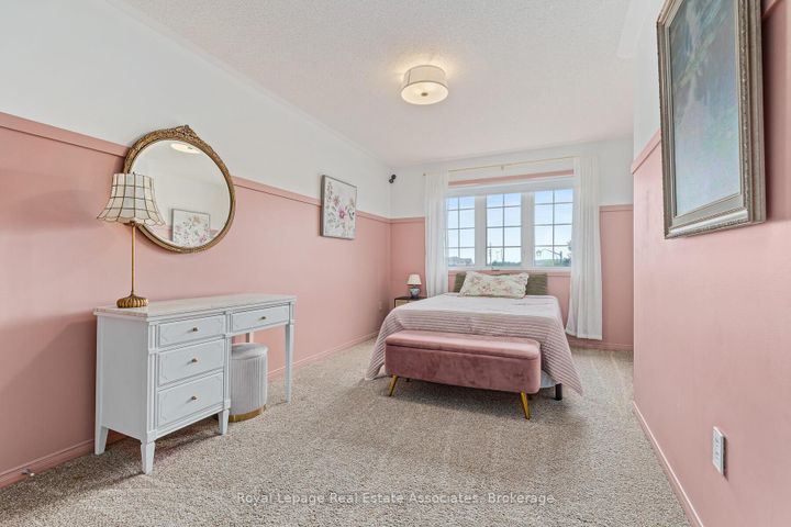 Photo 25 at 17 Snowberry Crescent, Georgetown, Halton Hills