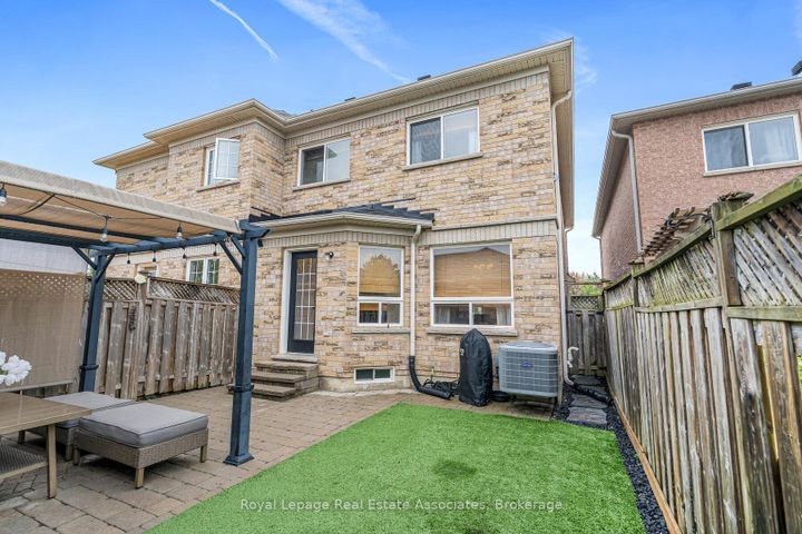Photo 28 at 17 Snowberry Crescent, Georgetown, Halton Hills