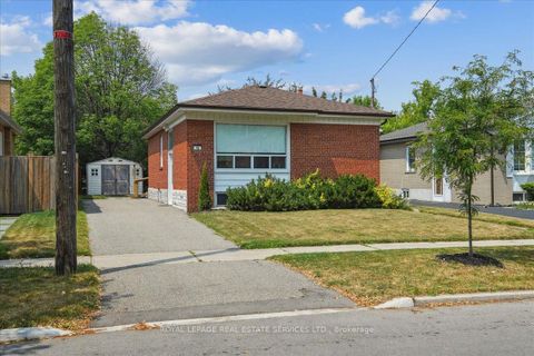 Photo 0 at 10 Mendip Crescent, Dorset Park, Toronto