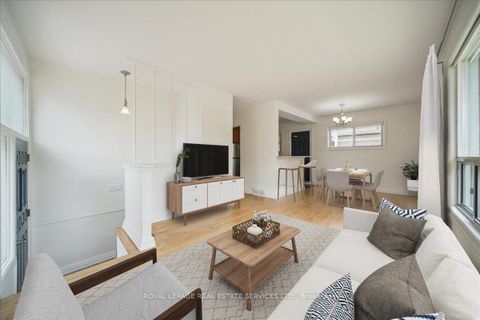 Photo 3 at 10 Mendip Crescent, Dorset Park, Toronto Photo 3 at 10 Mendip Crescent, Dorset Park, Toronto