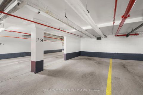 Photo 21 at 805 - 326 Major Mackenzie Drive E, Crosby, Richmond Hill Photo 21 at 805 - 326 Major Mackenzie Drive E, Crosby, Richmond Hill