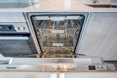 Photo 11 at 5103 - 138 Downes Street, Waterfront Communities C8, Toronto