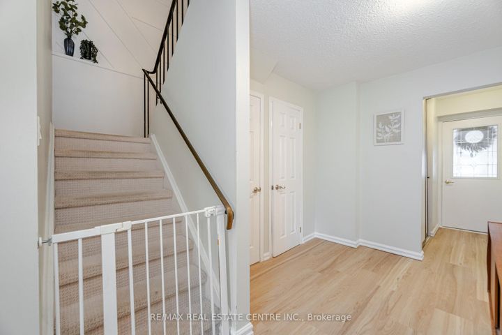 Photo 16 at 3017 Glace Bay Road, Meadowvale, Mississauga