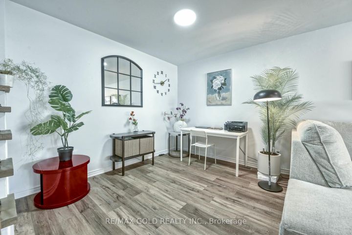 Photo 15 at 70 Wilton Drive, Brampton East, Brampton