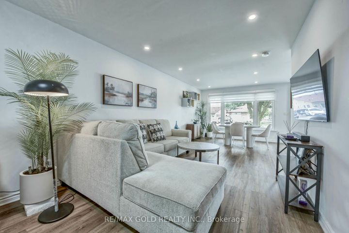 Photo 17 at 70 Wilton Drive, Brampton East, Brampton