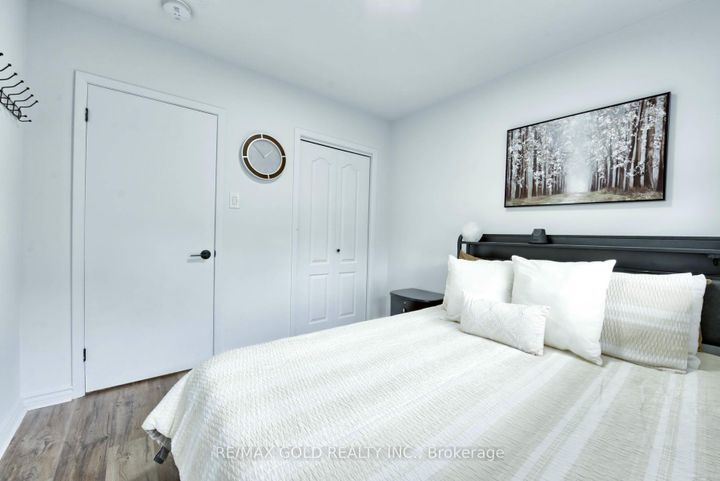 Photo 19 at 70 Wilton Drive, Brampton East, Brampton
