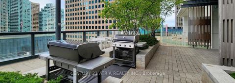 Photo 3 at 6604 - 100 Harbour Street, Waterfront Communities C1, Toronto
