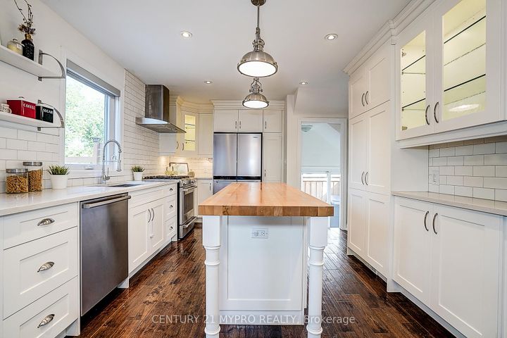 Photo 12 at 24 Gair Drive, Alderwood, Toronto