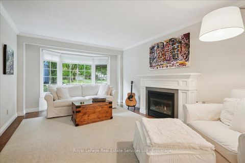 Photo 4 at 215 Weldon Avenue, WO West, Oakville