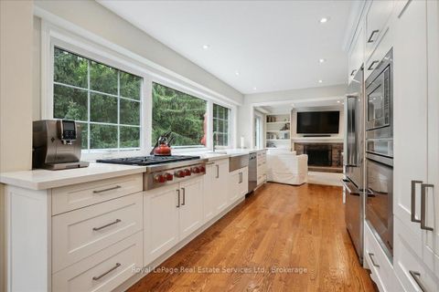 Photo 7 at 215 Weldon Avenue, WO West, Oakville