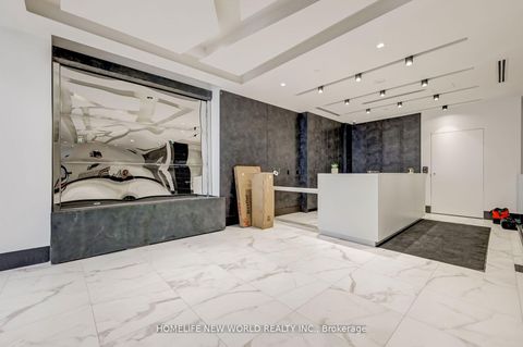 Photo 2 at 1011 - 50 Dunfield Avenue, Mount Pleasant East, Toronto
