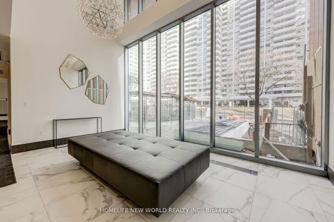 Photo 4 at 1011 - 50 Dunfield Avenue, Mount Pleasant East, Toronto