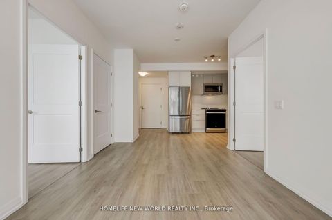 Photo 10 at 1011 - 50 Dunfield Avenue, Mount Pleasant East, Toronto
