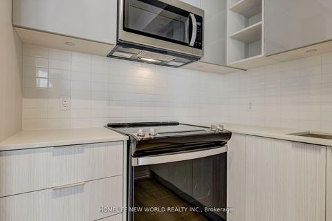 Photo 12 at 1011 - 50 Dunfield Avenue, Mount Pleasant East, Toronto