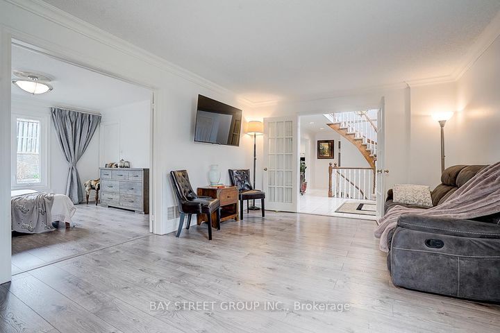 Photo 7 at 354 Rouge Hill Court, Rougemount, Pickering