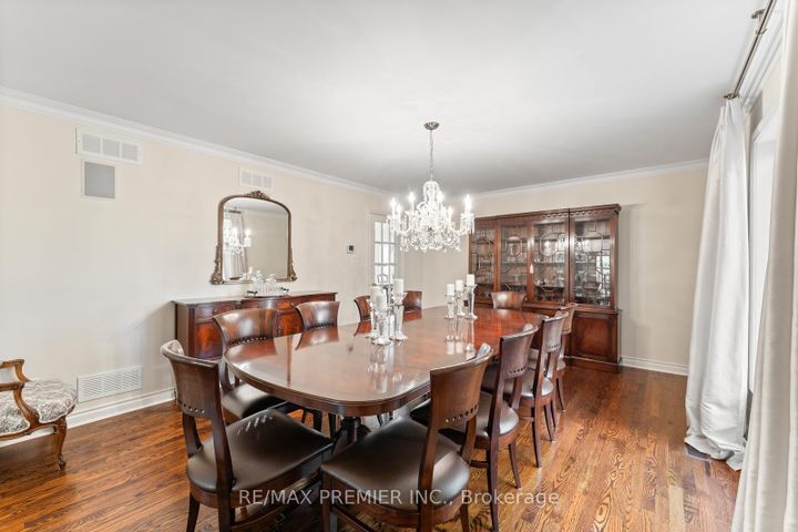 Photo 21 at 82 Jules Avenue, East Woodbridge, Vaughan