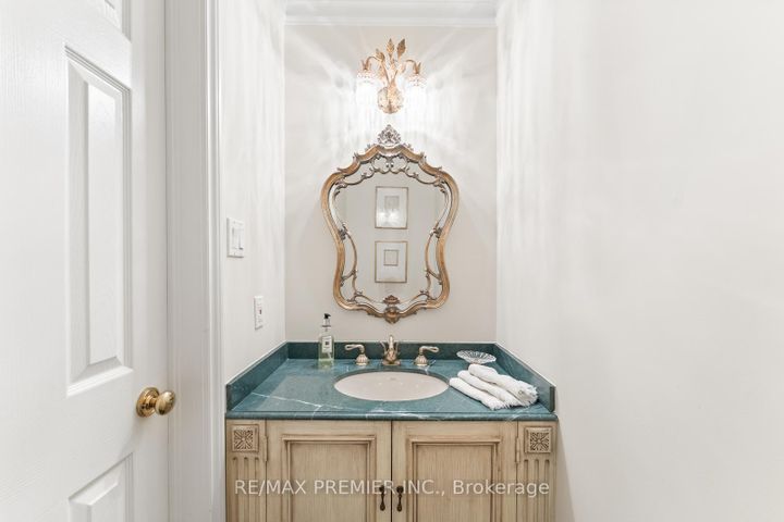 Photo 22 at 82 Jules Avenue, East Woodbridge, Vaughan