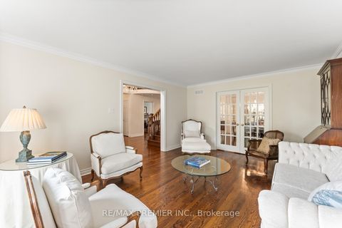 Photo 7 at 82 Jules Avenue, East Woodbridge, Vaughan