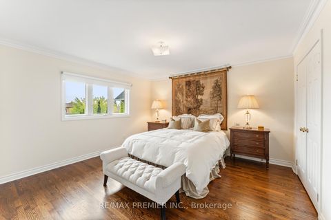 Photo 32 at 82 Jules Avenue, East Woodbridge, Vaughan