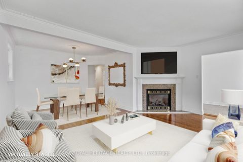 Photo 8 at 32 Beath Street, West Hill, Toronto