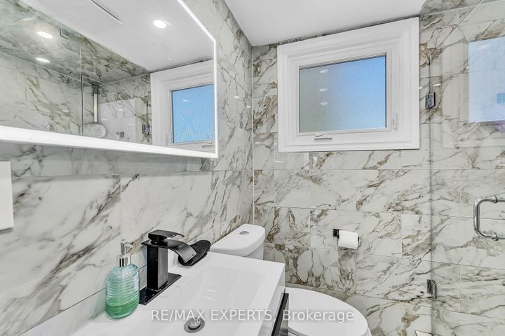 Photo 31 at 81 Hagar Avenue, Smythe, Toronto
