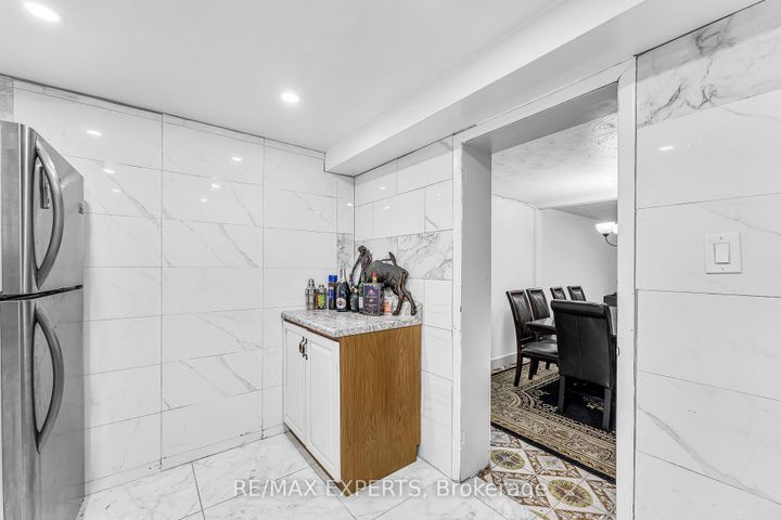 Photo 41 at 81 Hagar Avenue, Smythe, Toronto