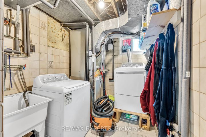 Photo 43 at 81 Hagar Avenue, Smythe, Toronto