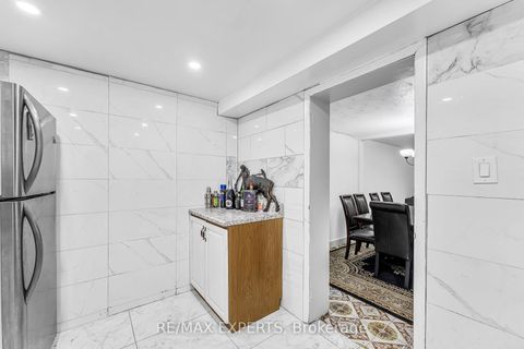 Photo 41 at 81 Hagar Avenue, Smythe, Toronto