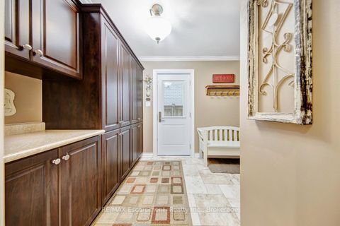 Photo 18 at 2029 Banbury Crescent, RO River Oaks, Oakville