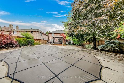 Photo 42 at 2029 Banbury Crescent, RO River Oaks, Oakville