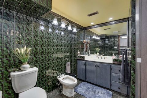 Photo 43 at 193 Epsom Downs Drive, CFB, Toronto