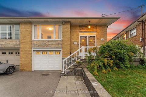 Photo 2 at 100 Victory Drive, CFB, Toronto