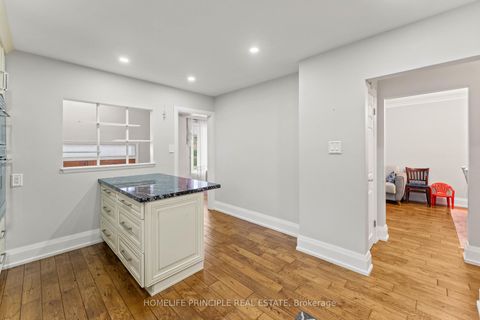 Photo 11 at 100 Victory Drive, CFB, Toronto