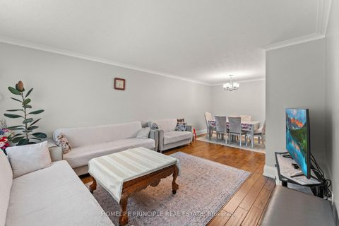 Photo 14 at 100 Victory Drive, CFB, Toronto