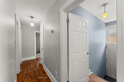 Photo 31 at 100 Victory Drive, CFB, Toronto