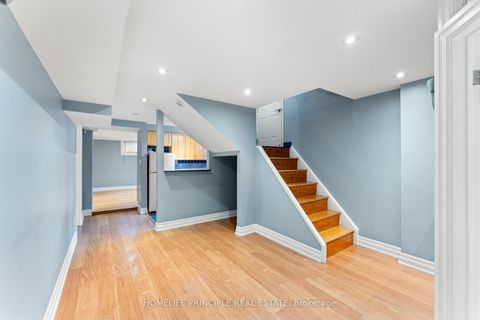 Photo 33 at 100 Victory Drive, CFB, Toronto