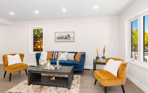 Photo 6 at 316 Ellerslie Avenue, Willowdale West, Toronto